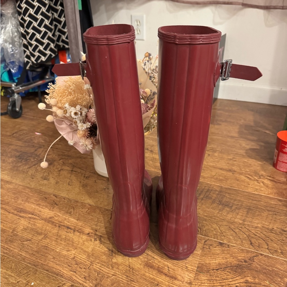 Hunter Purple Tall Boots Size 7 - Picture 6 of 7